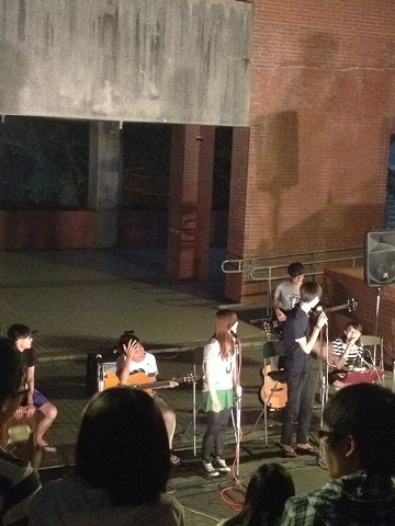 吉他社期初表演(另開新視窗/jpg檔)圖片