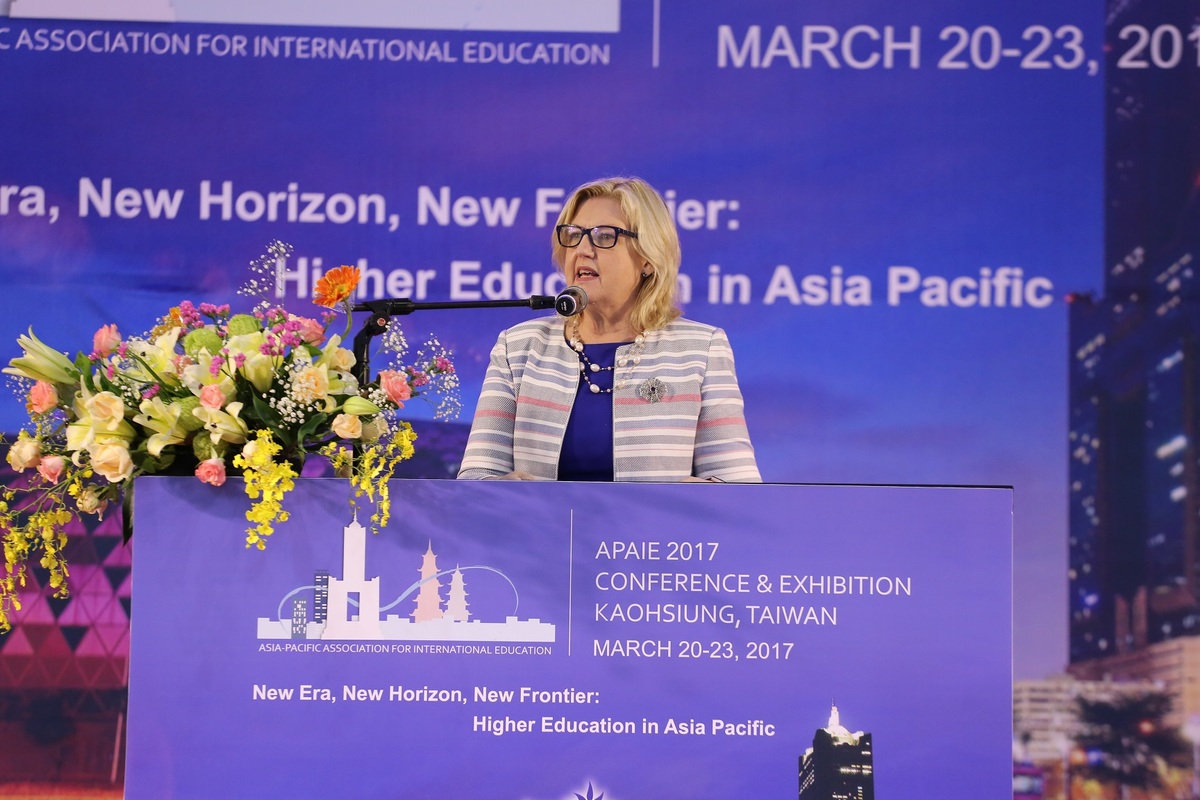 APAIE主席Susan Elliott致詞(另開新視窗/jpg檔)圖片