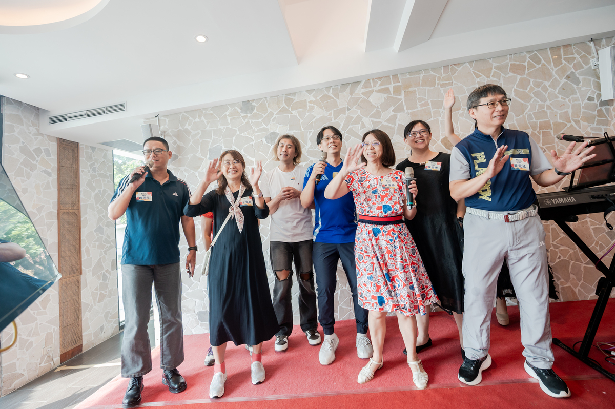 教育所校友於中山大學畢業30校友回娘家餐會(另開新視窗/jpg檔)圖片