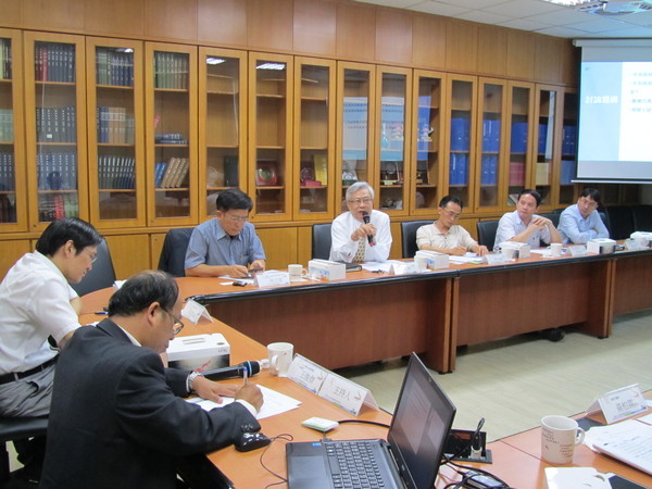 高雄產業如何轉型 社科院邀產官學熱議交流(另開新視窗/jpg檔)圖片