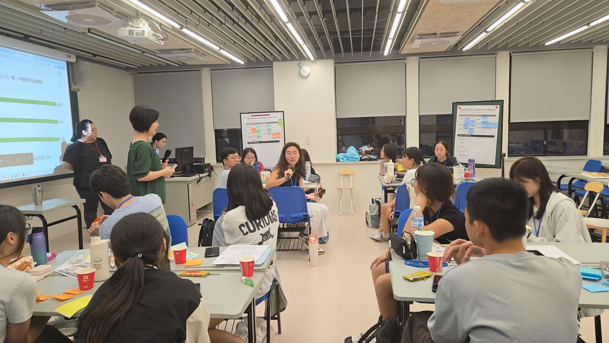 中山大學護理學系陳嬿今老師帶領學生運用設計思考，發想適合原鄉長者的健康衛教方案。(另開新視窗/jpg檔)圖片