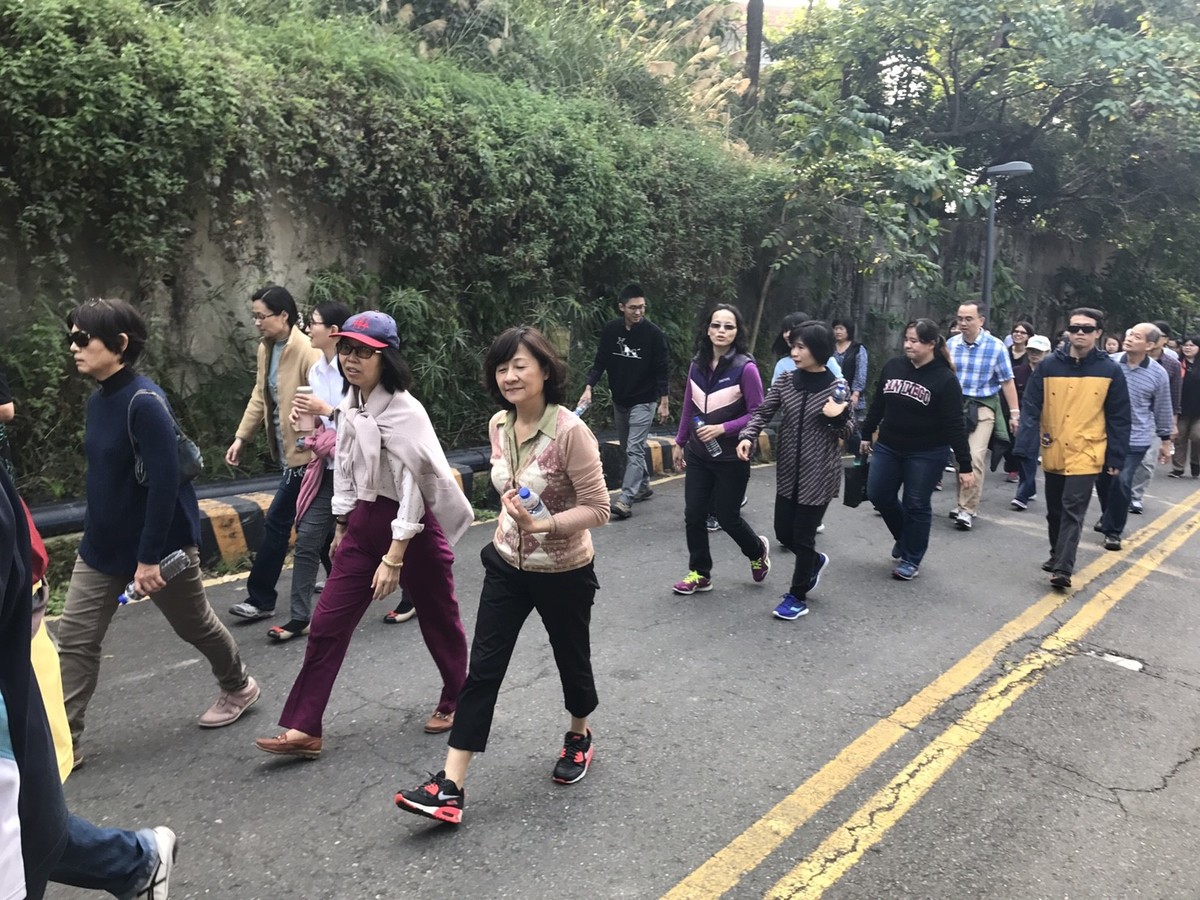 新春健走(另開新視窗/jpg檔)圖片