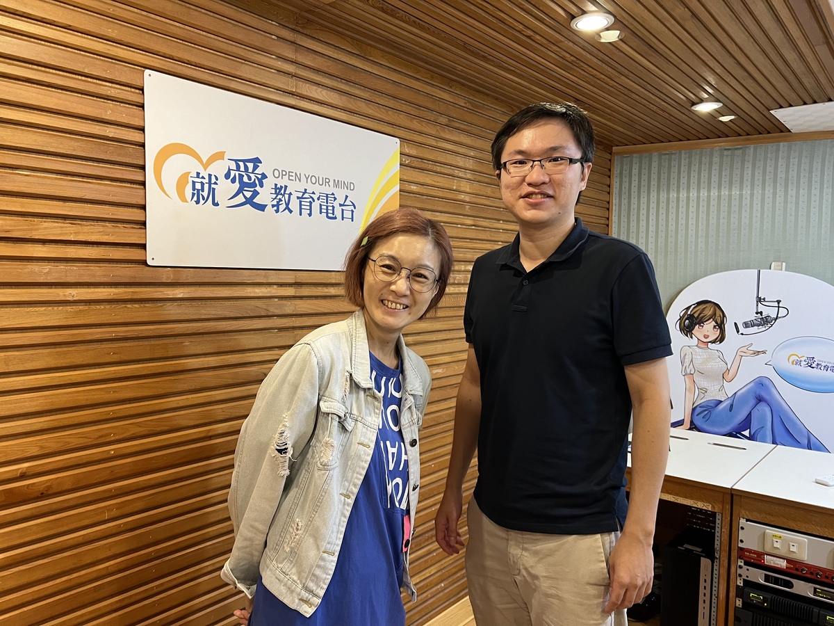 醫學教育Podcast系列》生藥所助理教授施柏漳談「藥物開發大不易」(另開新視窗/jpg檔)圖片