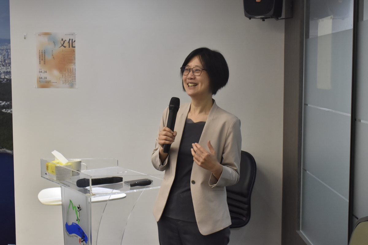 國家文化藝術基金會李文珊執行長詳述國藝會的藝企合作策略方案，以及眾多藝企合作的模式和可能性。(另開新視窗/jpg檔)圖片