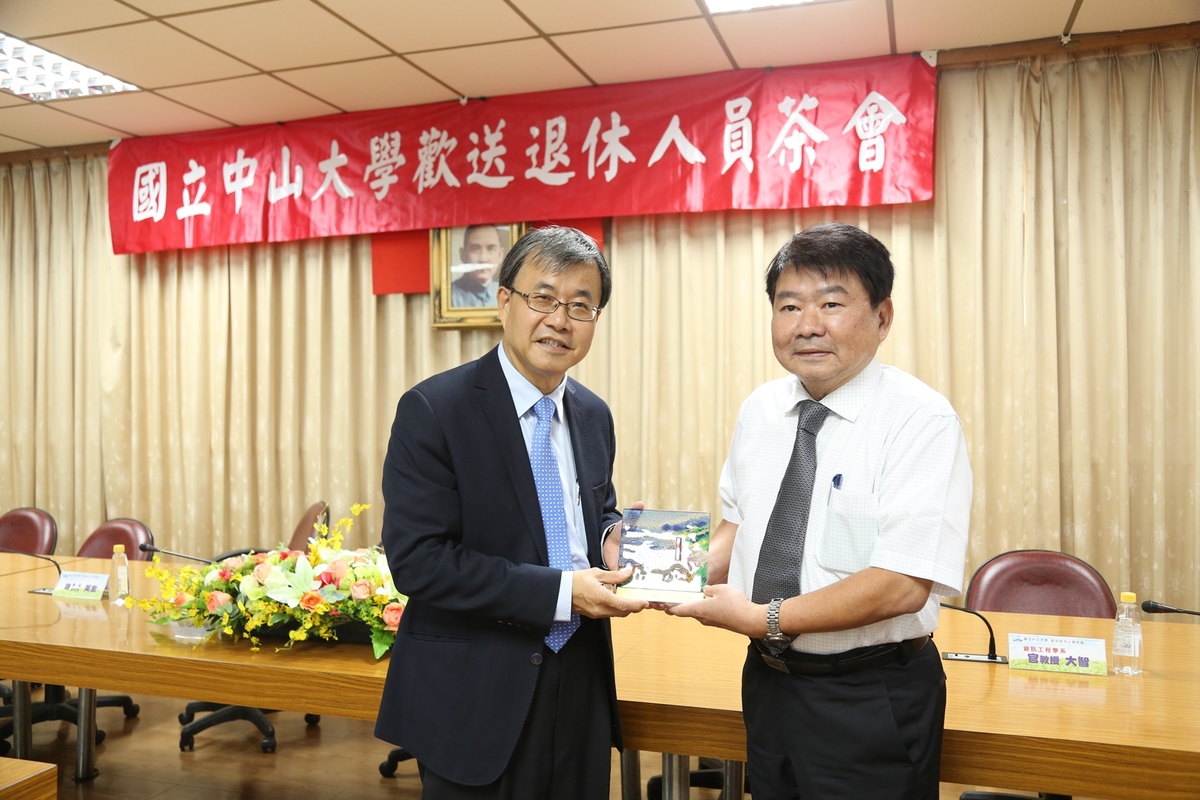 環工所周明顯教授(另開新視窗/jpg檔)圖片