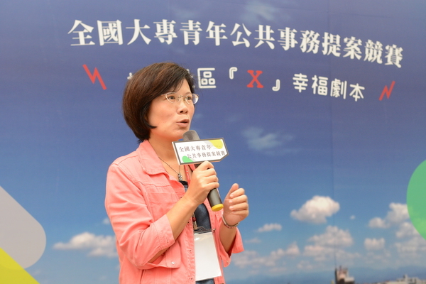 本校學務長、社會系楊靜利教授致詞(另開新視窗/jpg檔)圖片