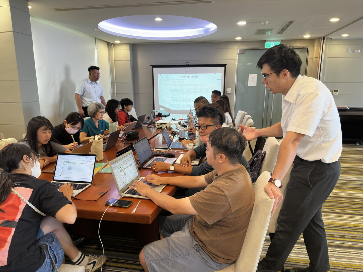 以專案行動為範例,實務討論中山大學USR計畫產生的社會影響力(另開新視窗/jpg檔)圖片