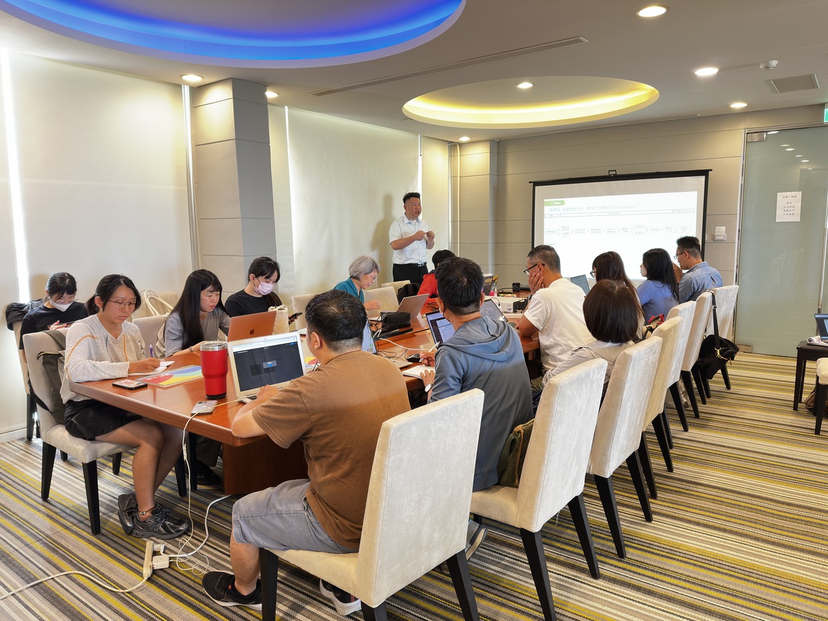 以專案行動為範例,實務討論中山大學USR計畫產生的社會影響力(另開新視窗/jpg檔)圖片