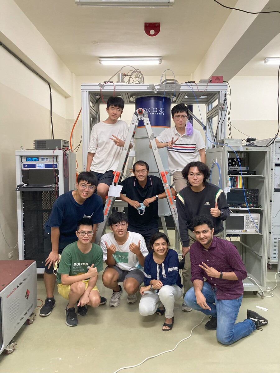 國立中山大學物理系助理教授邱奎霖為教育部高教深耕「量子運算」潛力研究群的主持人,其團隊長期關注量子材料於量子計算元件的應用。(另開新視窗/jpg檔)圖片