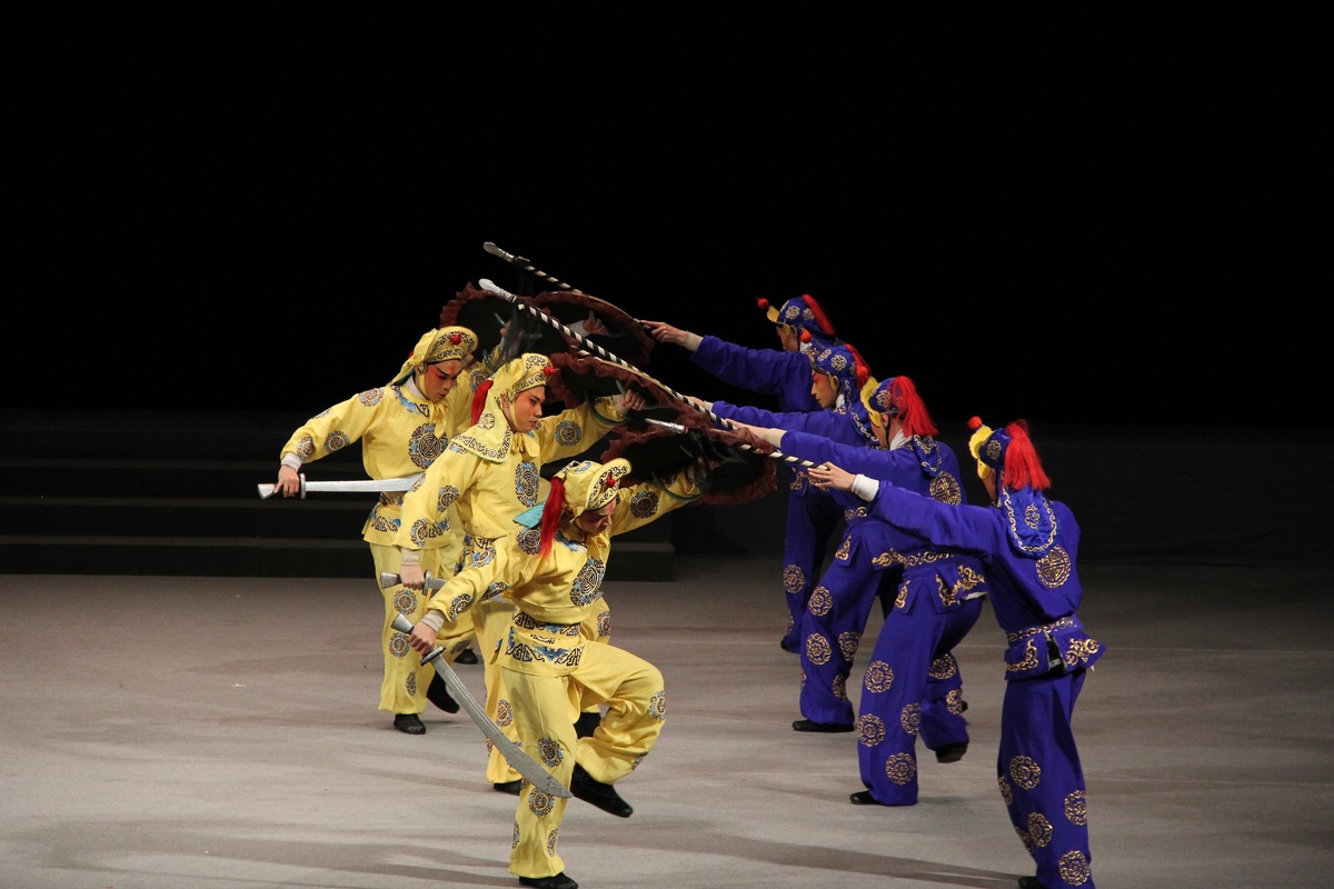 武打戲(另開新視窗/jpg檔)圖片
