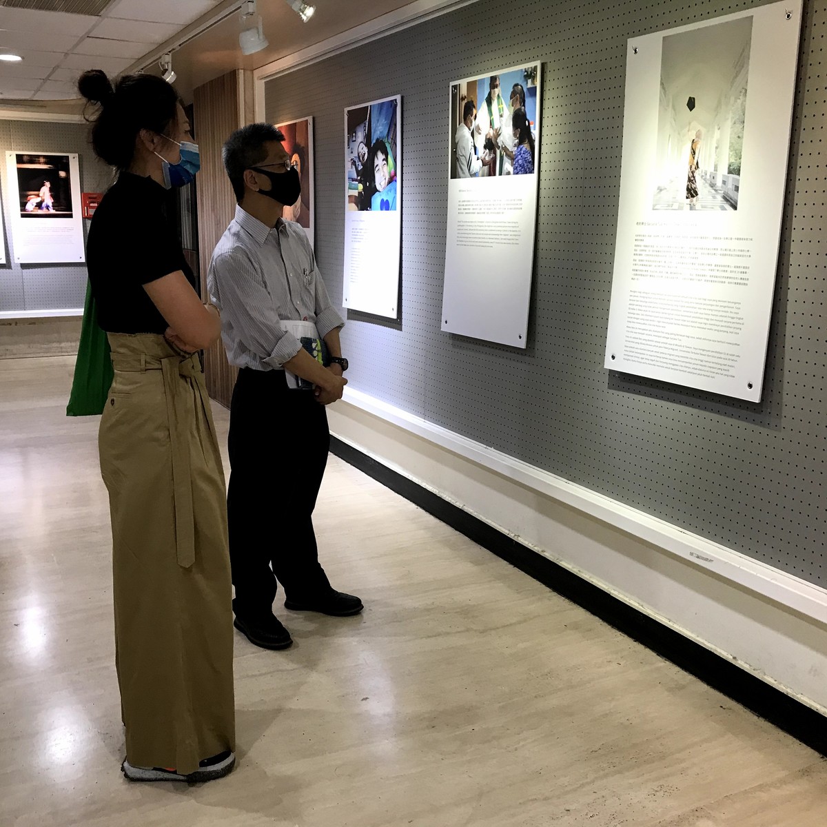 看見移工生命　首站巡迴攝影展中山大學登場(另開新視窗/jpg檔)圖片