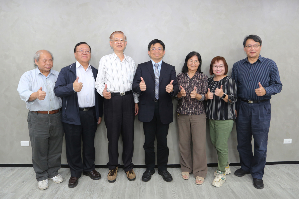 國立中山大學歡送114學年度第2學期退休人員(另開新視窗/jpg檔)圖片