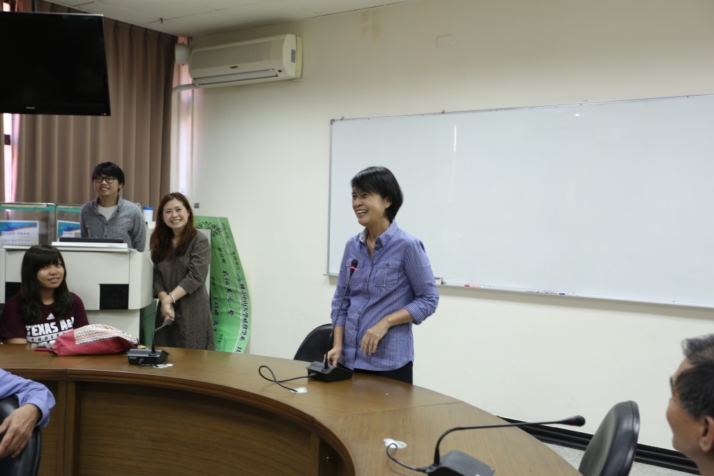 王律師女兒王群芳小姐(另開新視窗/jpg檔)圖片