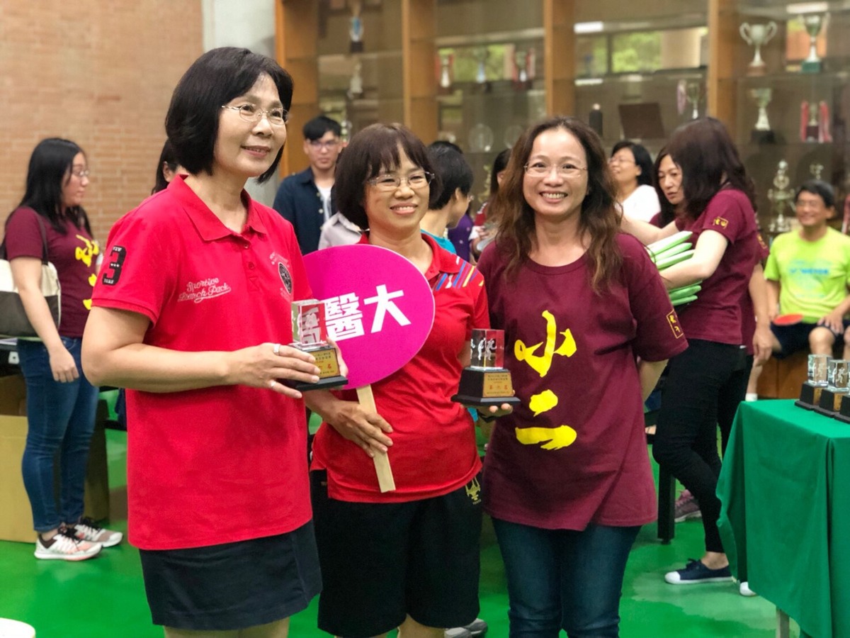 三校乒乓會友　菜鳥盃首度跨校舉辦(另開新視窗/jpg檔)圖片