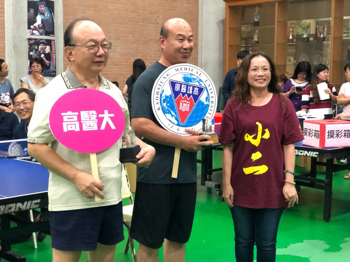 三校乒乓會友　菜鳥盃首度跨校舉辦(另開新視窗/jpg檔)圖片