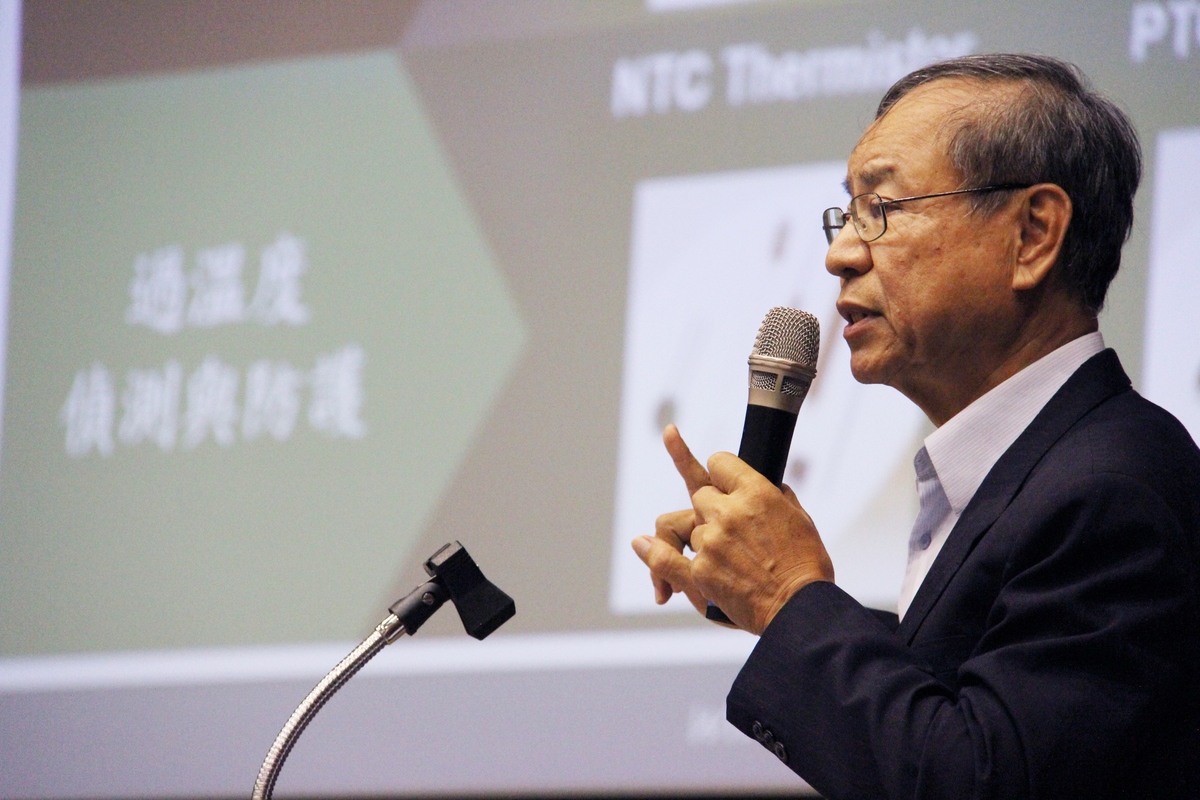 興勤電子總裁隋台中(另開新視窗/jpg檔)圖片