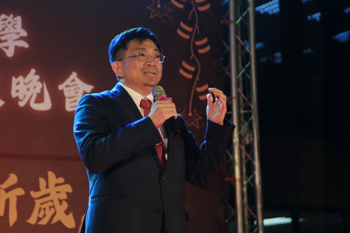 中山大學李志鵬校長表示，今年學校在國內外排名或各項重點計畫都取得好成績，感謝所有師生同仁，這是大家共同努力的結果。今年正式將學期改為16週，將迎來最長寒假，希望大家歲末之際好好休息，也為新的一年儲備能量。(另開新視窗/jpg檔)圖片