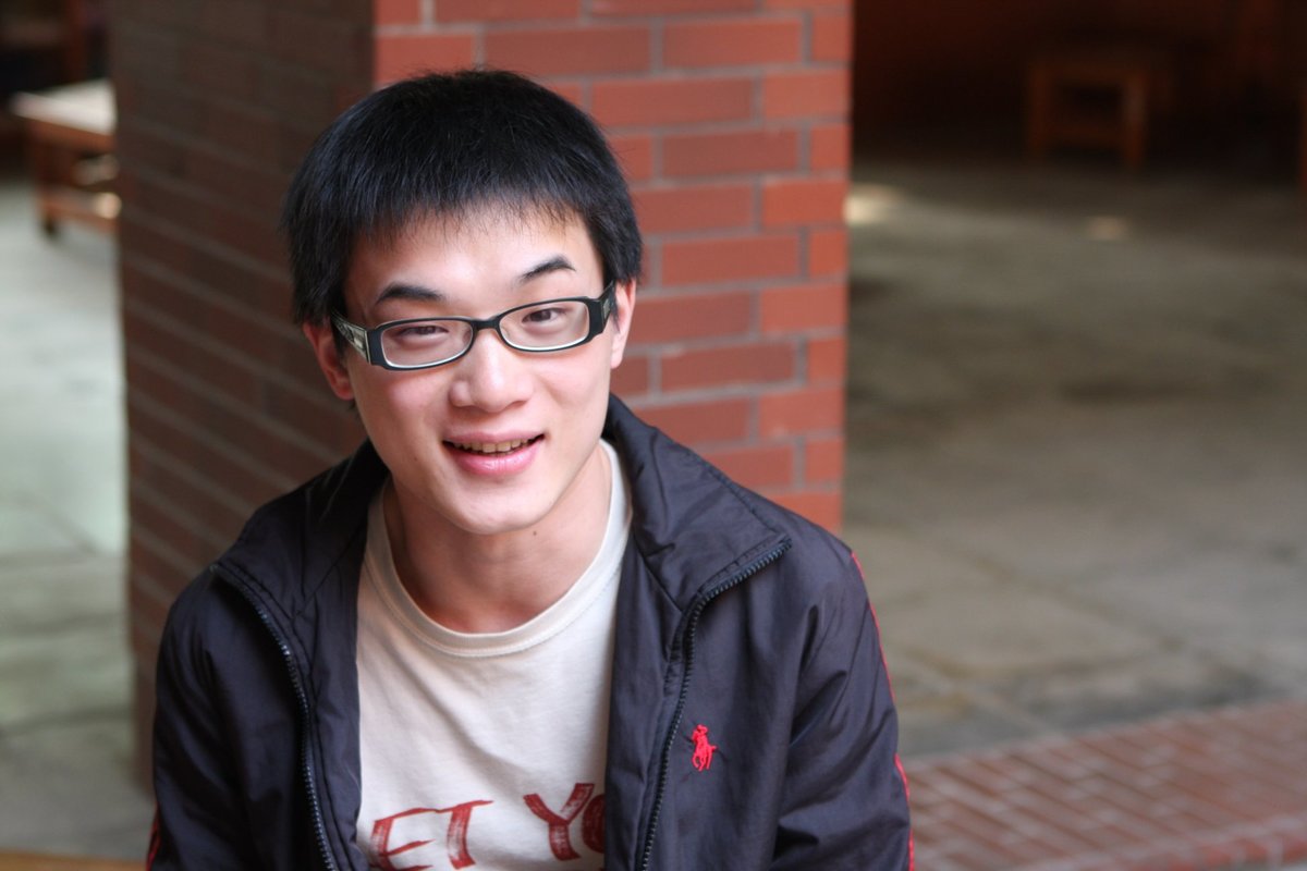 中山大學人管所劉賢哲拿下多益滿分雙冠軍(另開新視窗/jpg檔)圖片
