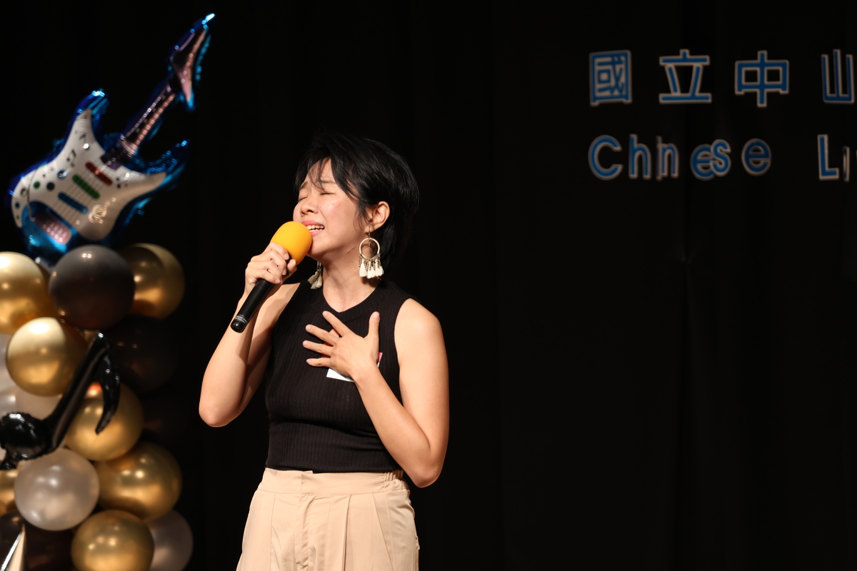 馬來西亞 羅紫綺 演唱台語動人經典《落雨聲》同獲獨唱組第三名(另開新視窗/jpg檔)圖片