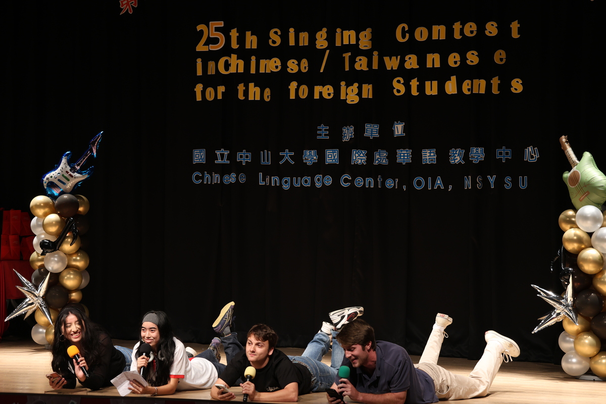 美國 明德學院學生組《魚仔》獲合唱組第二名及最佳創意獎(另開新視窗/jpg檔)圖片