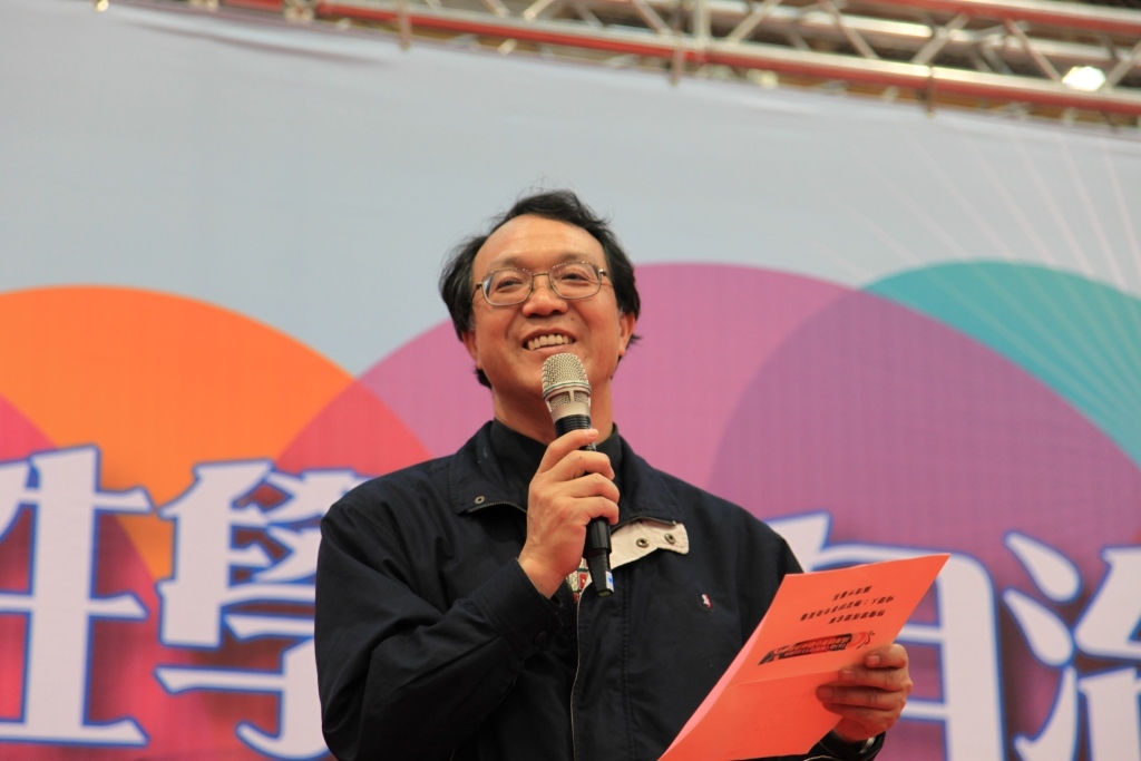 教育部青年署署長羅清水頒獎(另開新視窗/jpg檔)圖片