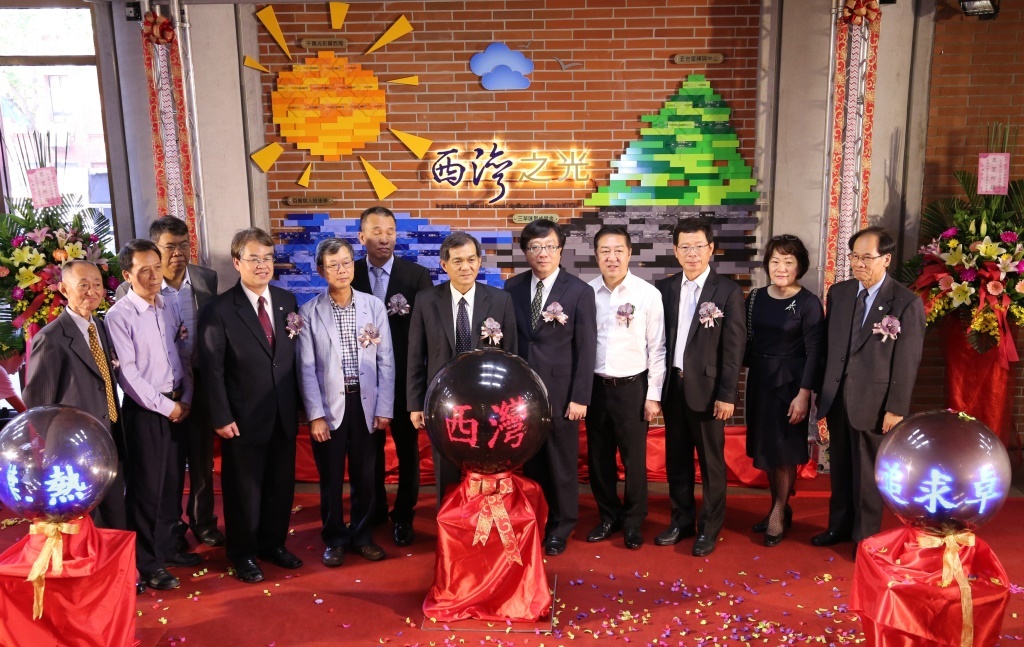 校友合影(另開新視窗/jpg檔)圖片