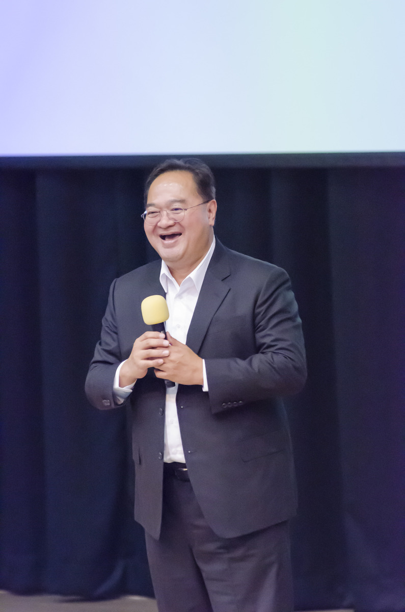 永豐金控人資長廖家宏分享集團長期投入教育與人才培育，回饋EMBA教育，為台灣管理教育與產業高階人才養成盡一份心力。(另開新視窗/jpg檔)圖片