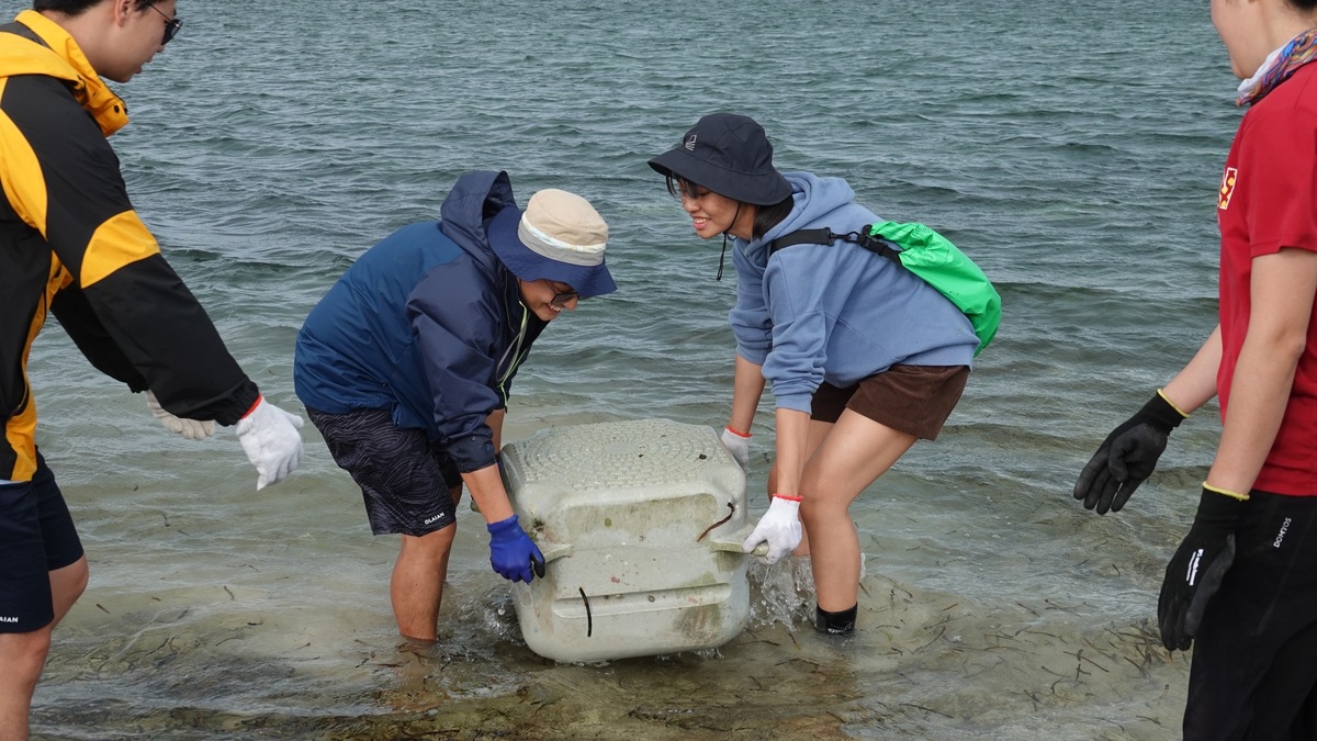 海洋研究不只在書本　中山大學USR課程實地探查東沙生態奧祕(另開新視窗/jpg檔)圖片