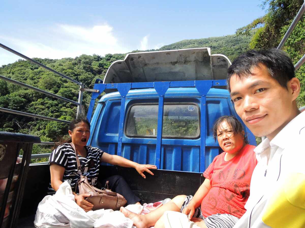楊宗翰搭便車與陌生人交換故事（取自空屋筆記vocus）(另開新視窗/jpg檔)圖片