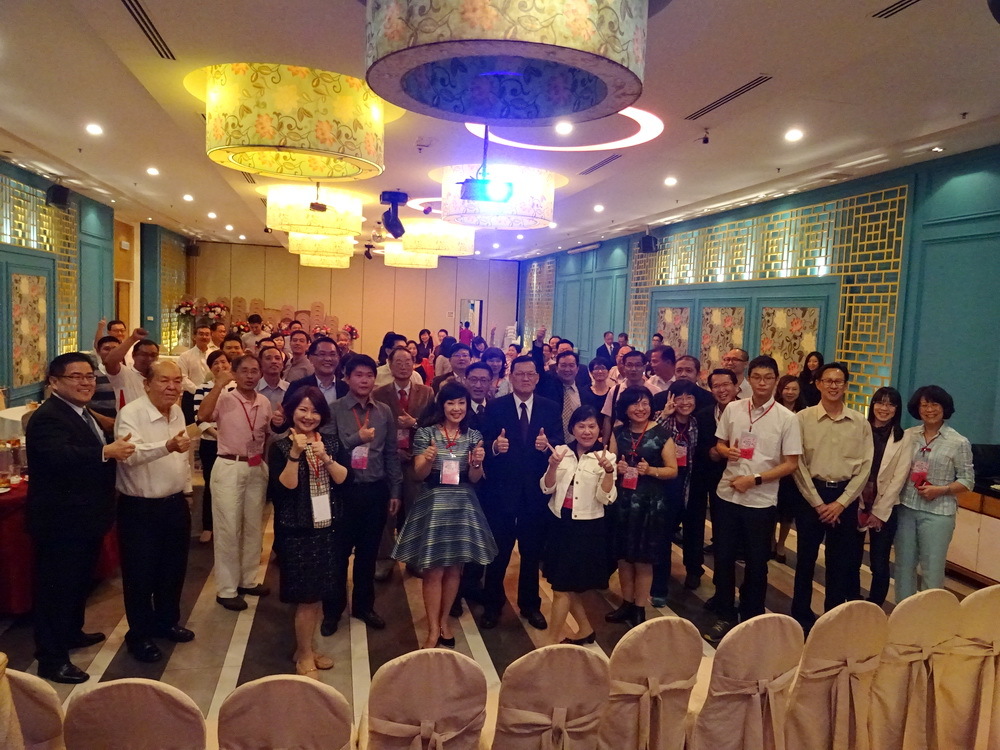 中山大學攜手南市校友會 前進馬國參訪交流(另開新視窗/jpg檔)圖片