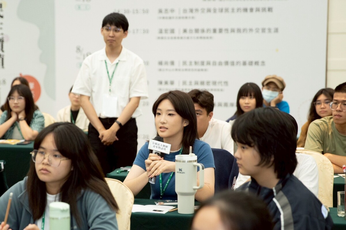 現場交流提問(另開新視窗/jpg檔)圖片