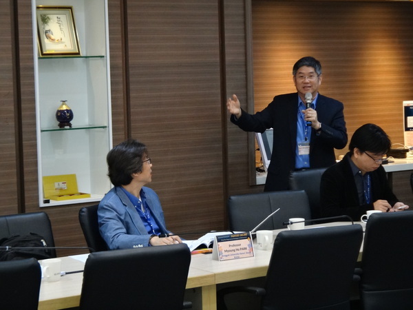 政黨在線上 八國學者齊聚中山論新組織策略(另開新視窗/jpg檔)圖片