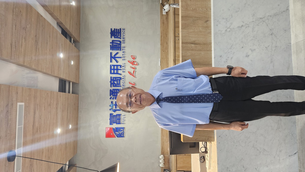 富住通不動產仲介經紀（股）公司董事長莊明昇為EMBA第19屆校友(另開新視窗/jpg檔)圖片