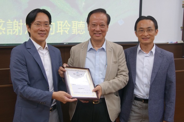 謙卑 惜福 行動   歐晉德期許與環境和平共存(另開新視窗/jpg檔)圖片