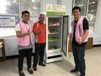 搶救即期食糧　中山大學成立「旗津社區冰箱」(另開新視窗/jpg檔)圖片