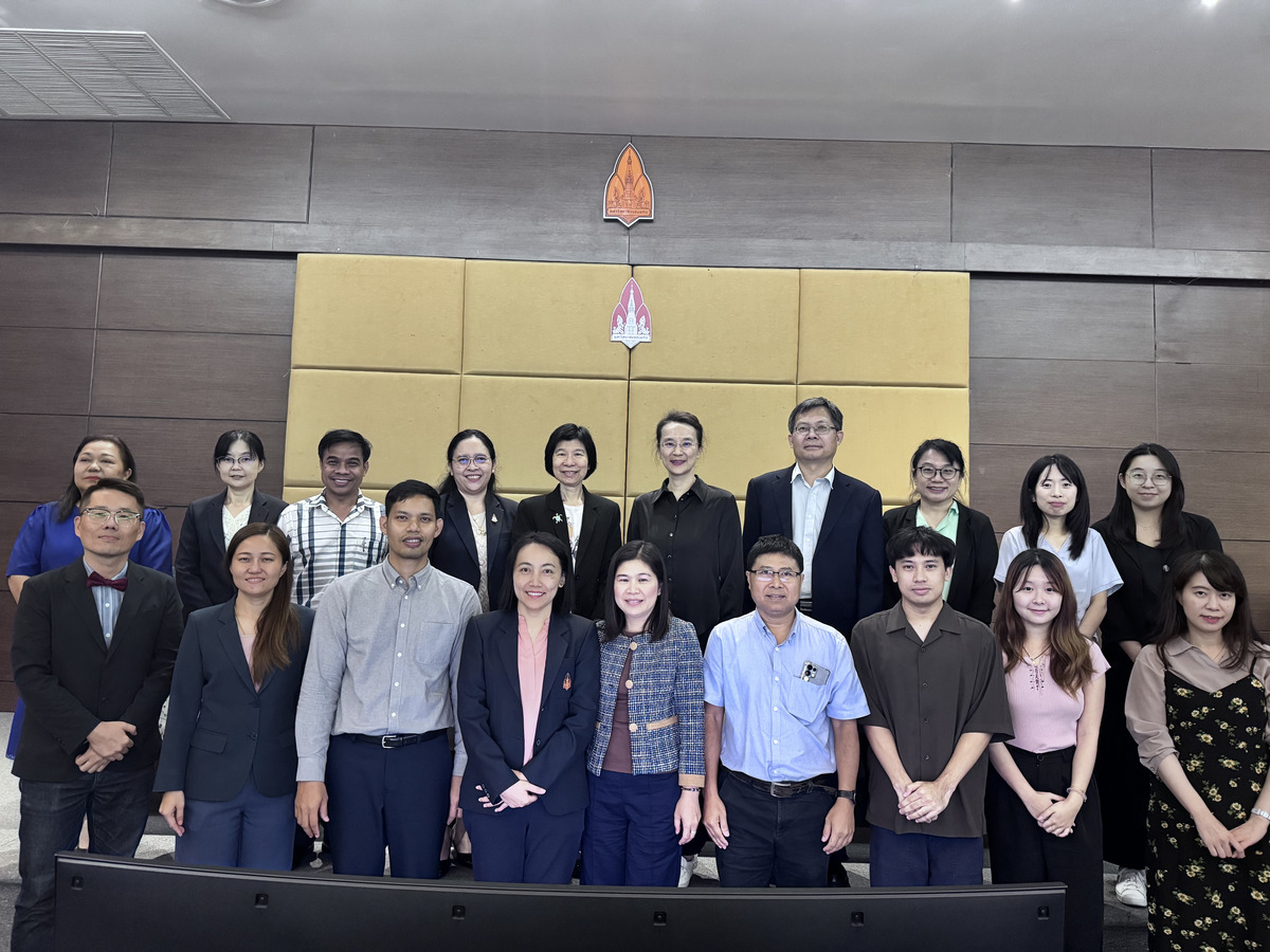 中山大學與孔敬大學代表團合影(另開新視窗/jpg檔)圖片