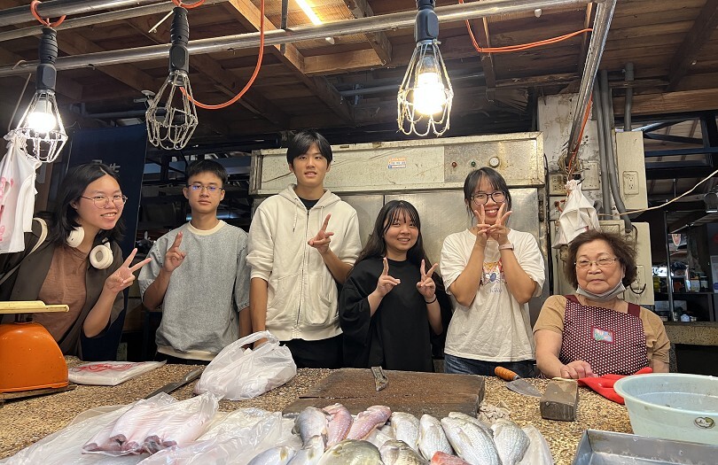 菜市仔人情佮物愛