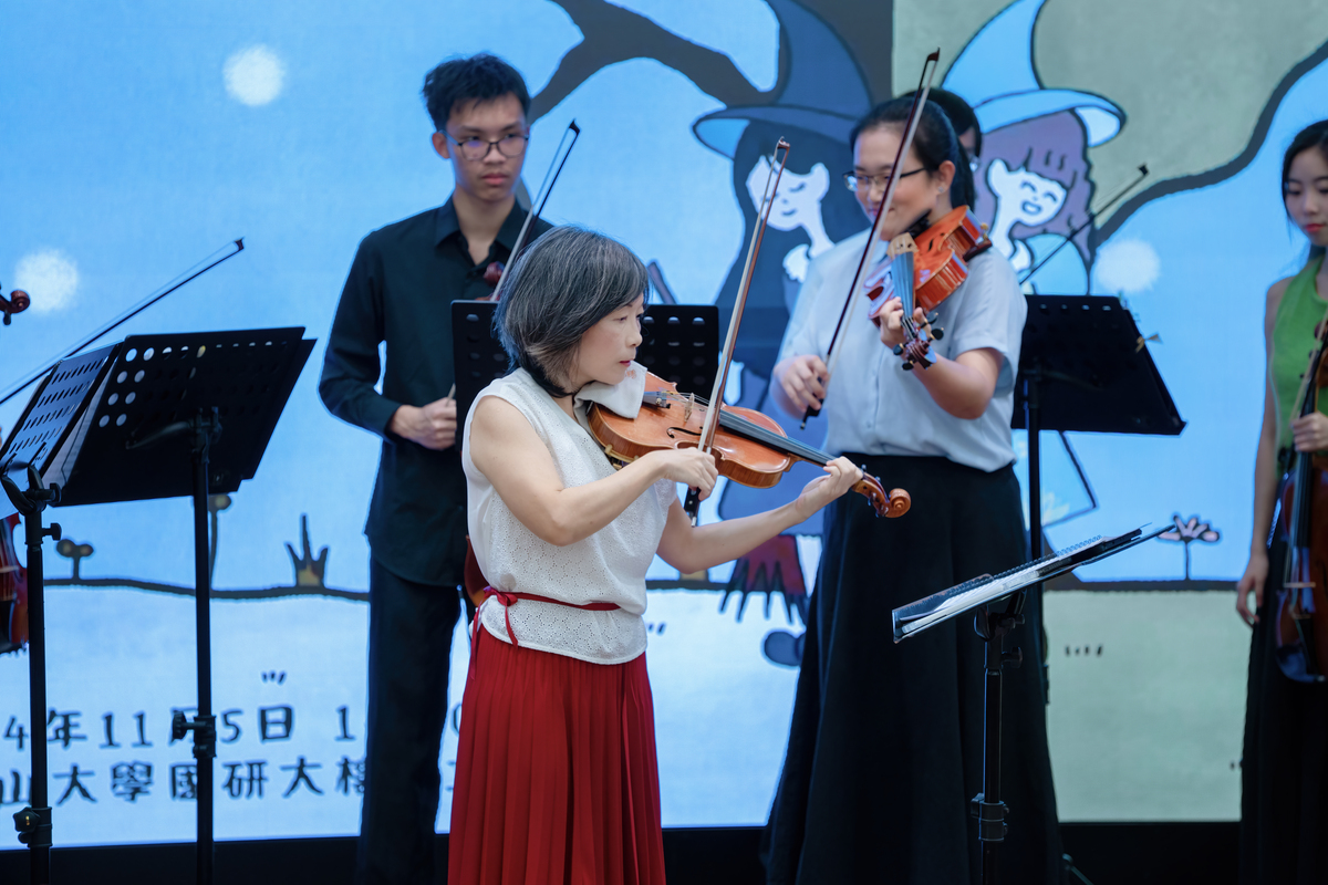 《樂春秋》策劃人、中山大學音樂系副教授陳鈺雯(另開新視窗/jpg檔)圖片