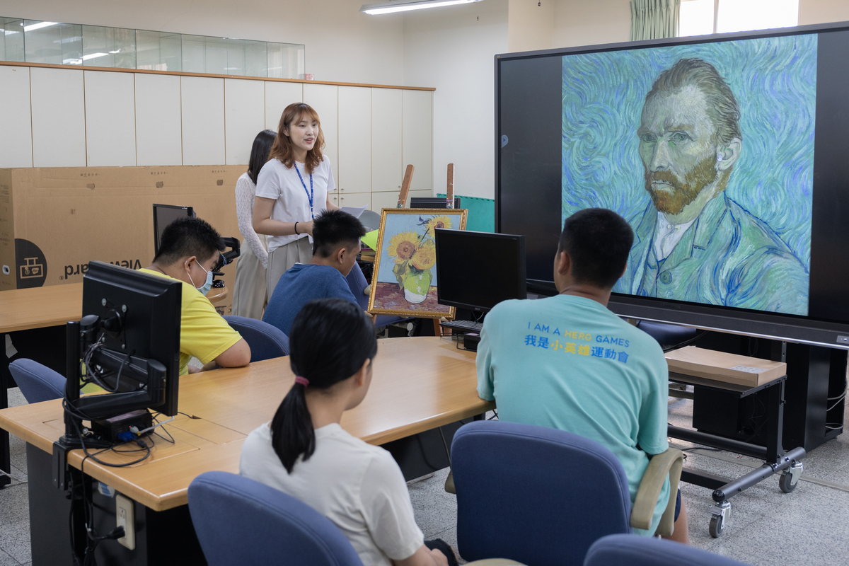 聽覺體驗：結合客製的導覽與音樂(另開新視窗/jpg檔)圖片