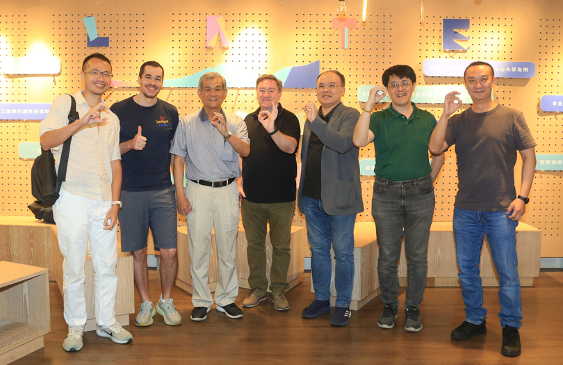 黑洞不再靜止! EHT團隊執行長揭黑洞動態影像新時代