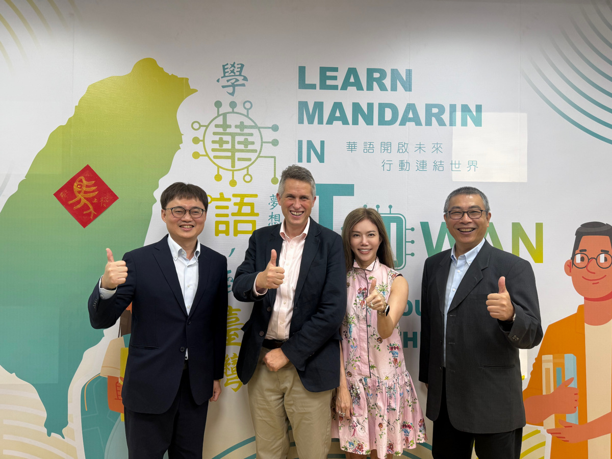 鏈結金融產業與國際教育　中山大學國金學院赴越交流(另開新視窗/jpg檔)圖片