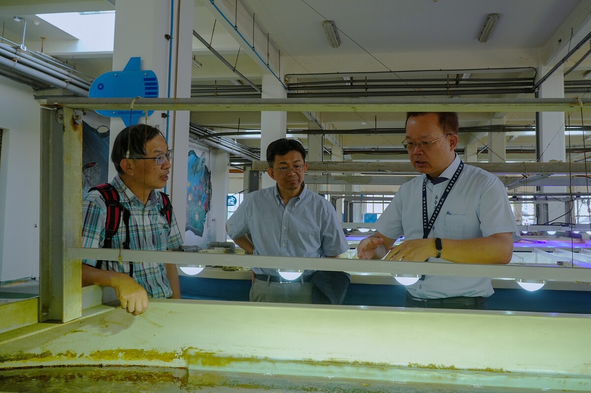 參訪海生館「水族實驗中心」（海生館提供）(另開新視窗/jpg檔)圖片