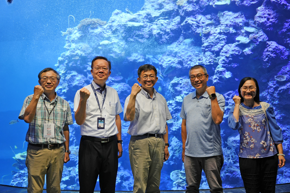 參訪海生館「水族實驗中心」（海生館提供）(另開新視窗/jpg檔)圖片