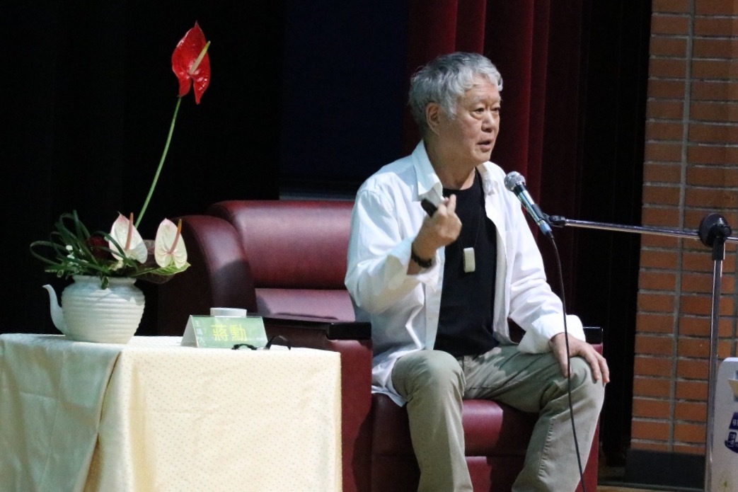 那些池上教我的事 蔣勳：面對土地學會景仰(另開新視窗/jpg檔)圖片