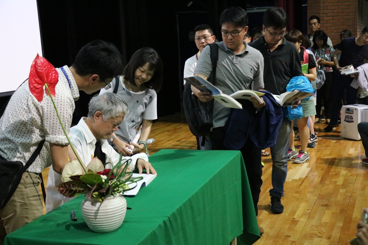 那些池上教我的事 蔣勳：面對土地學會景仰(另開新視窗/jpg檔)圖片