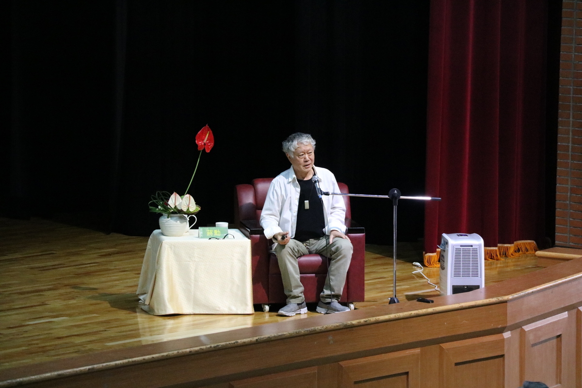 那些池上教我的事 蔣勳：面對土地學會景仰(另開新視窗/jpg檔)圖片