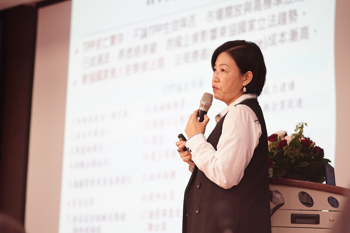 徐遵慈主任(另開新視窗/jpg檔)圖片