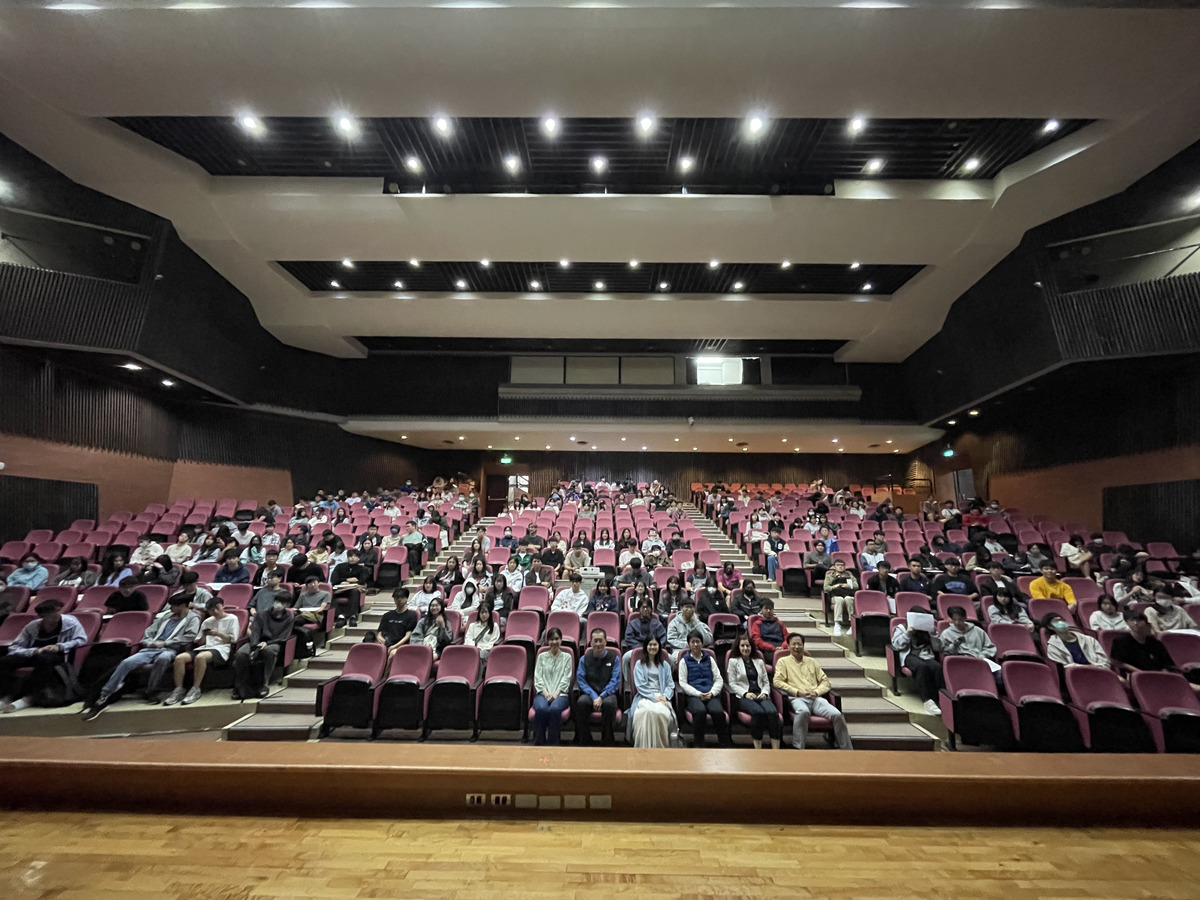 國立中山大學「中文思辨與表達」課程跨班活動「踅市仔──打狗的市聲與光影」(另開新視窗/jpg檔)圖片