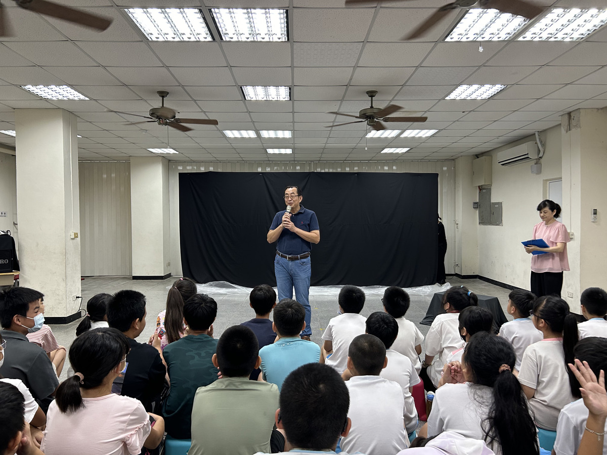 興達國小曾建勳校長開場致詞(另開新視窗/jpg檔)圖片