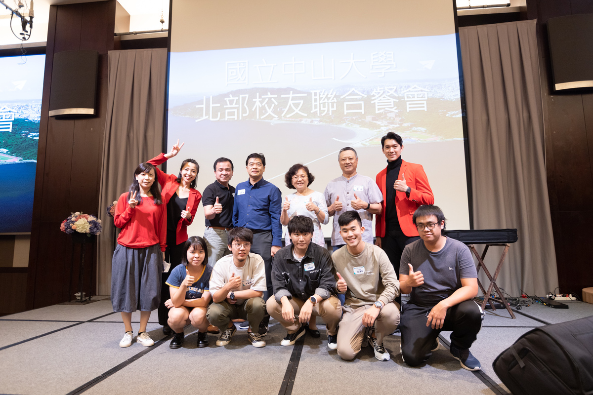 物理系合照(另開新視窗/jpg檔)圖片
